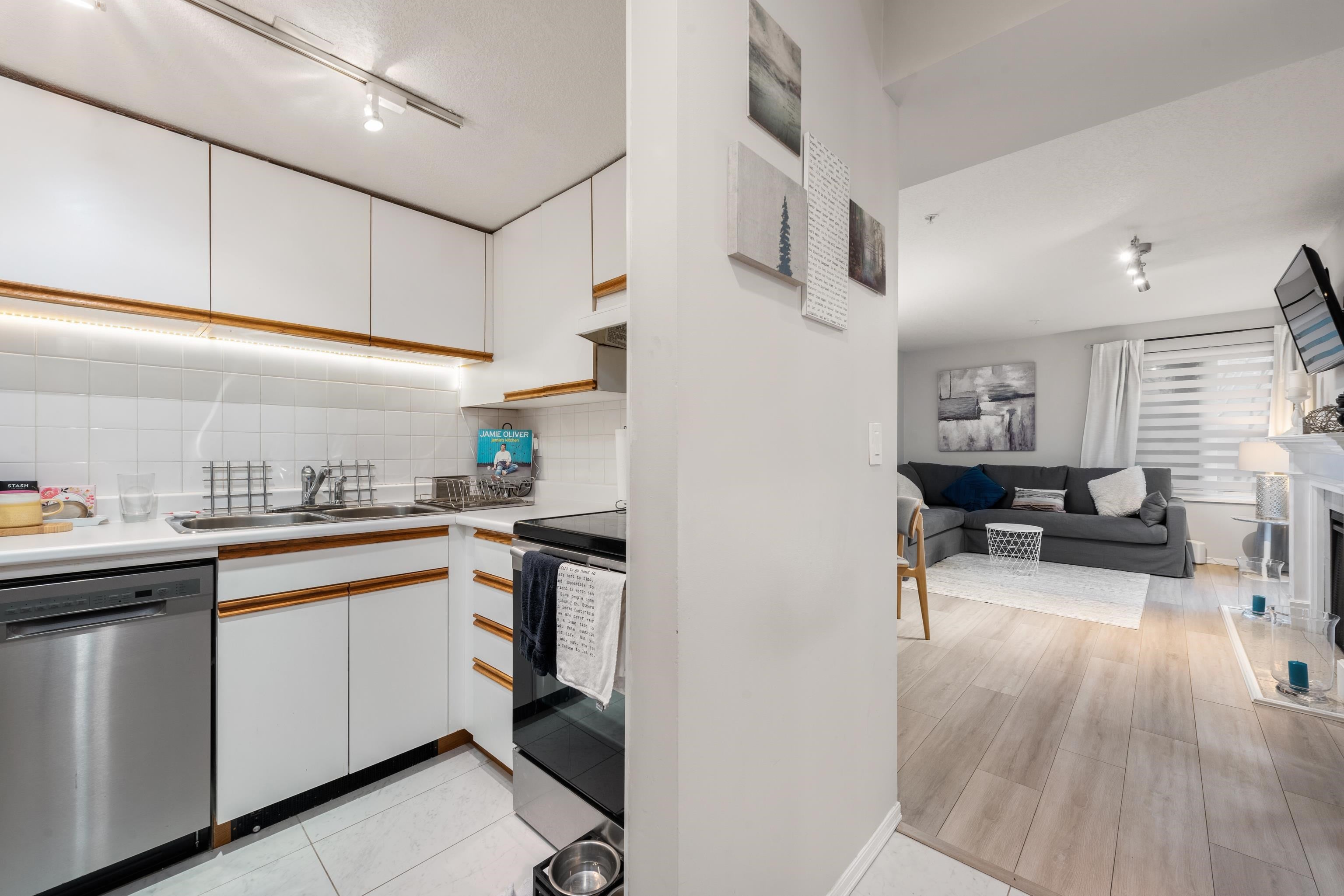 Additional image 6 of 102-725 7th Avenue W, Vancouver, BC, V5Z 1B9