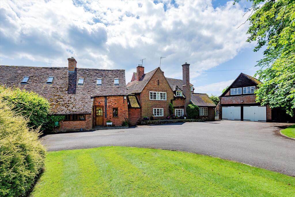 Newnham, Henley-in-Arden, Warwickshire B95