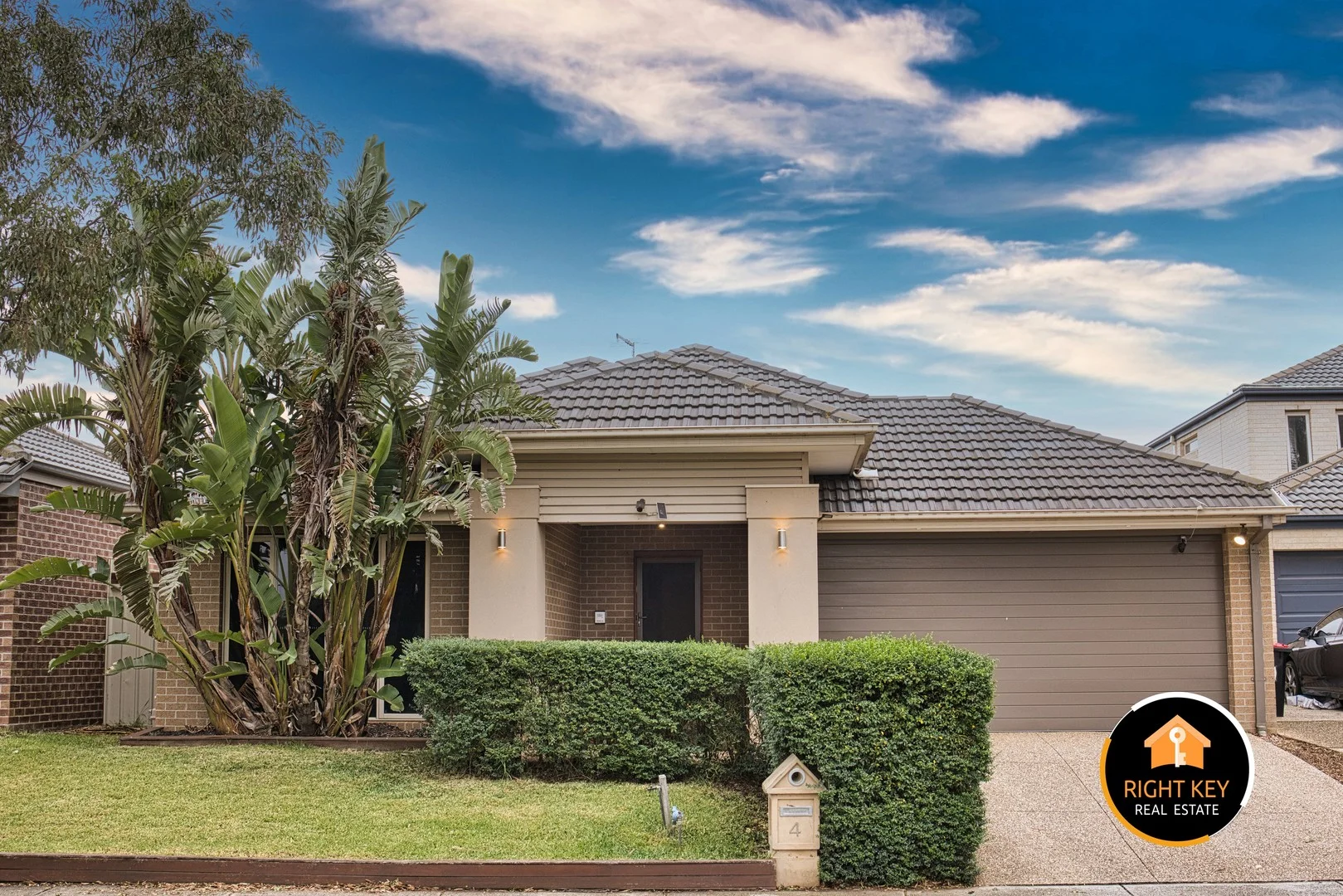 4 The Ridge, Caroline Springs VIC 3023