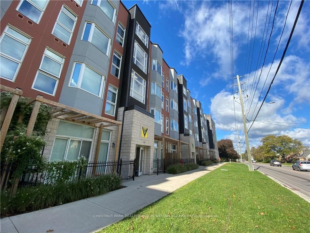 Additional image 2 of 216-253 Albert Street, Waterloo, ON, N2L 0G3