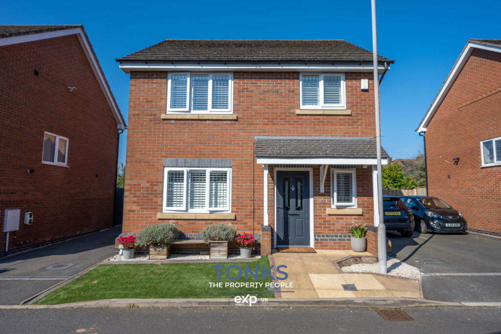 Laymoor Drive, Halesowen, B63 4NW
