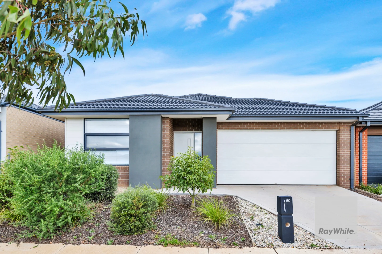 60 Saric Street, Fraser Rise VIC 3336