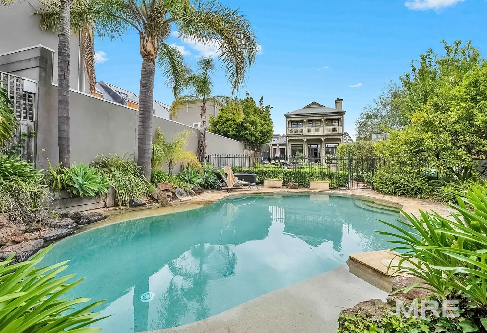 33 Robinson Road, Hawthorn VIC 3122