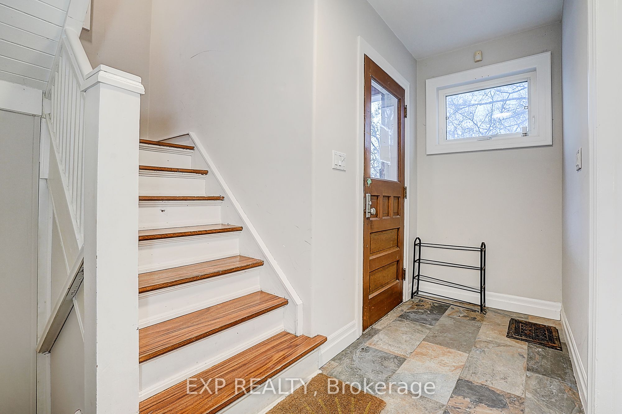 Additional image 3 of 12 Vincent Street, Newmarket, ON, L3Y 4G2