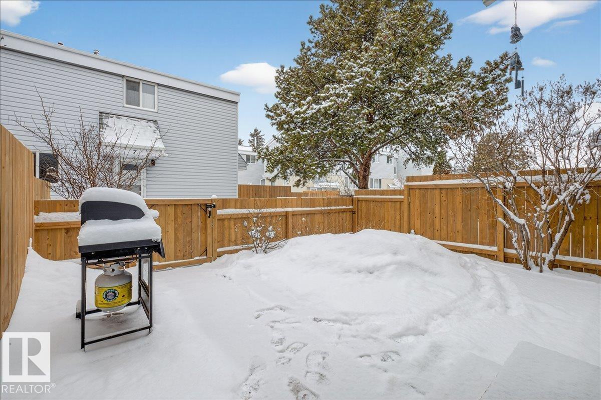 Additional image 5 of 2 Mcleod Place NW, Edmonton, AB, T5A3A8