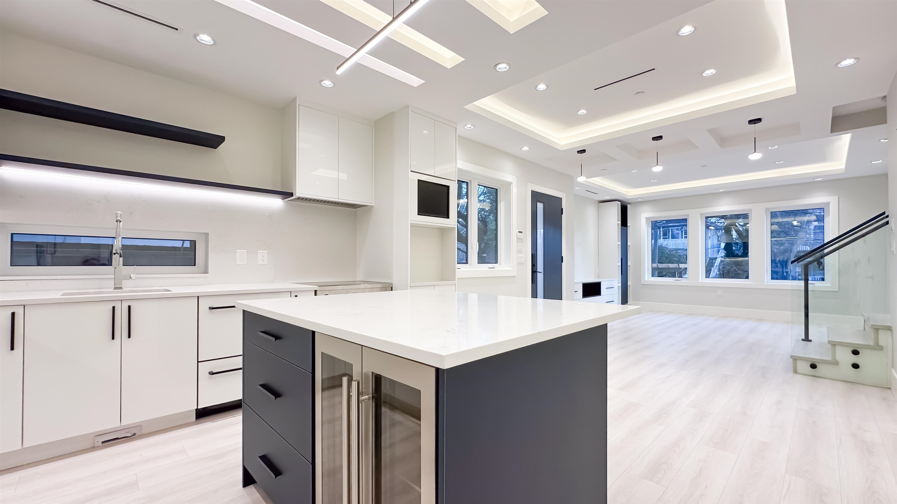 Additional image 3 of 2373 7th Avenue W, Vancouver, BC, V6K 1Y4
