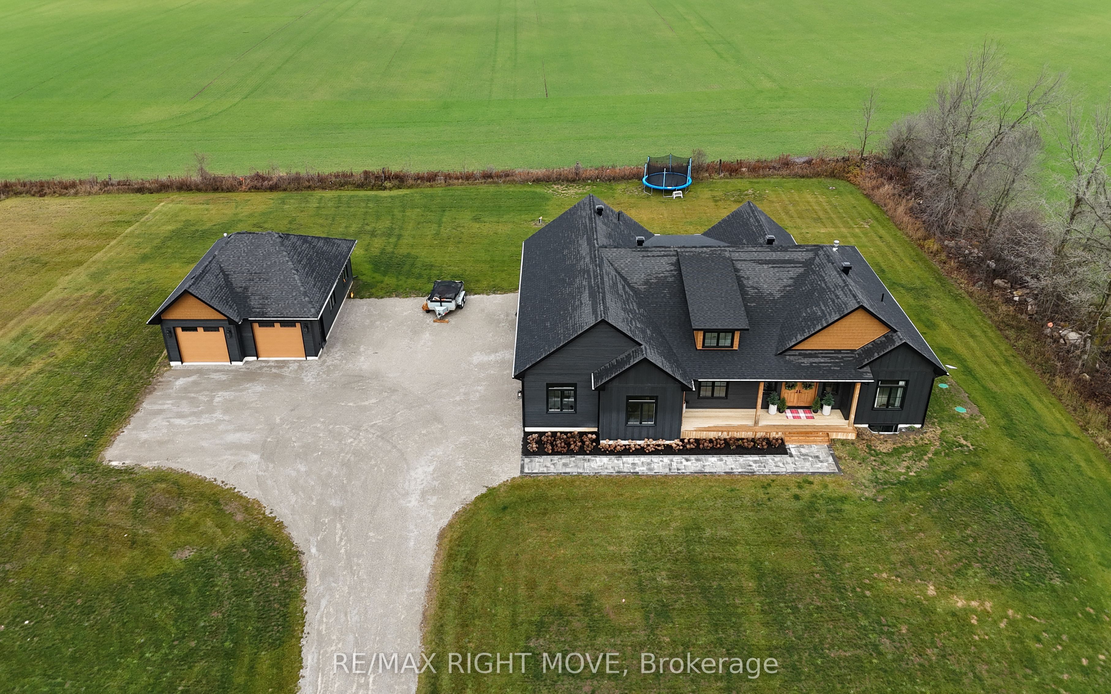 1366 Cambrian Road, Severn, ON, L3V 0W5