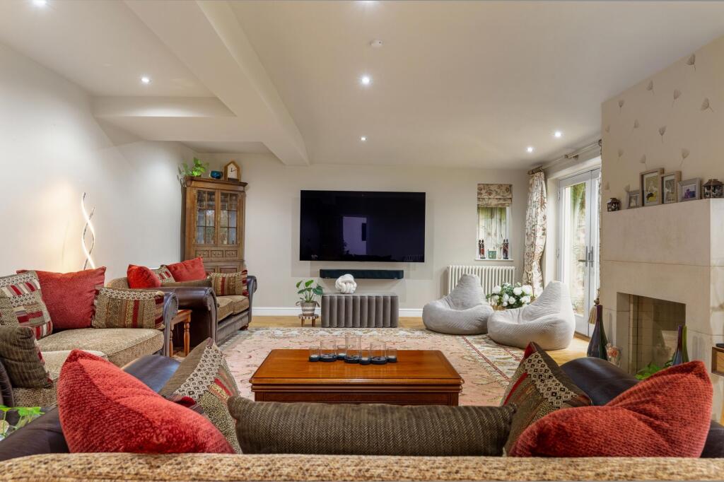 Additional image 7 of Wentworth Road, Four Oaks Estate, B74