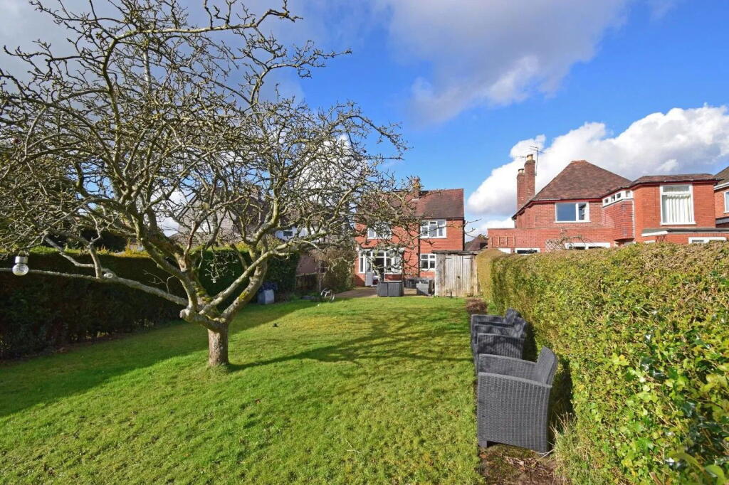 Additional image 18 of 198a Old Birmingham Road, Marlbrook, Bromsgrove, Worcestershire.  B60 1HH