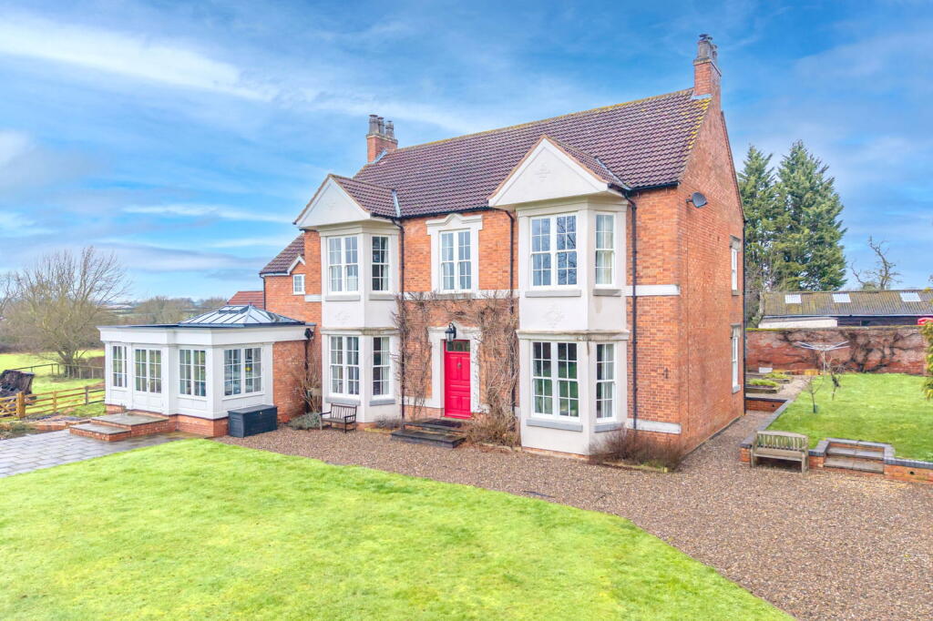 Bradley House Farm, Droitwich Road, Bradley Green, Redditch, B96 6QU