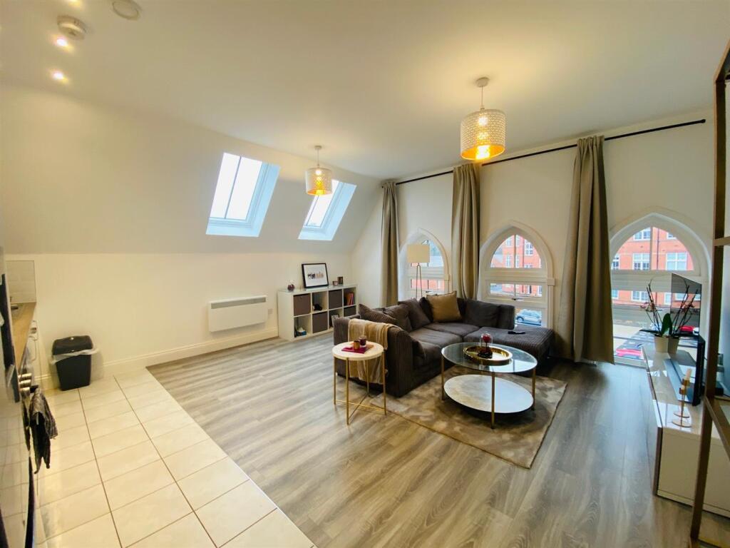 Additional image 4 of The Brooks, Crocketts Lane, Smethwick, B66