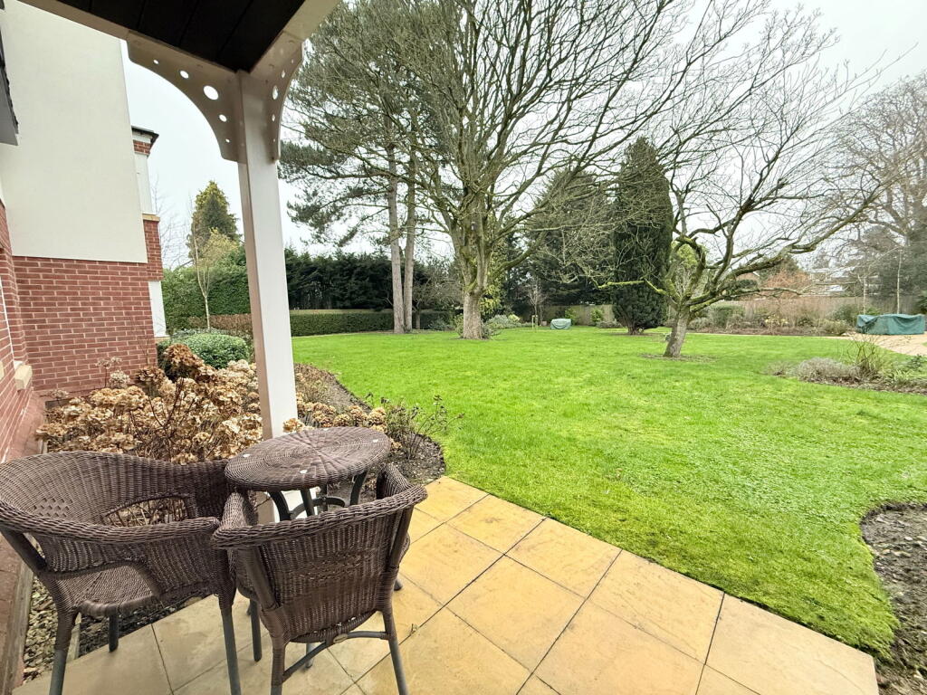Brueton Place, Blossomfield Road, Solihull photo 2