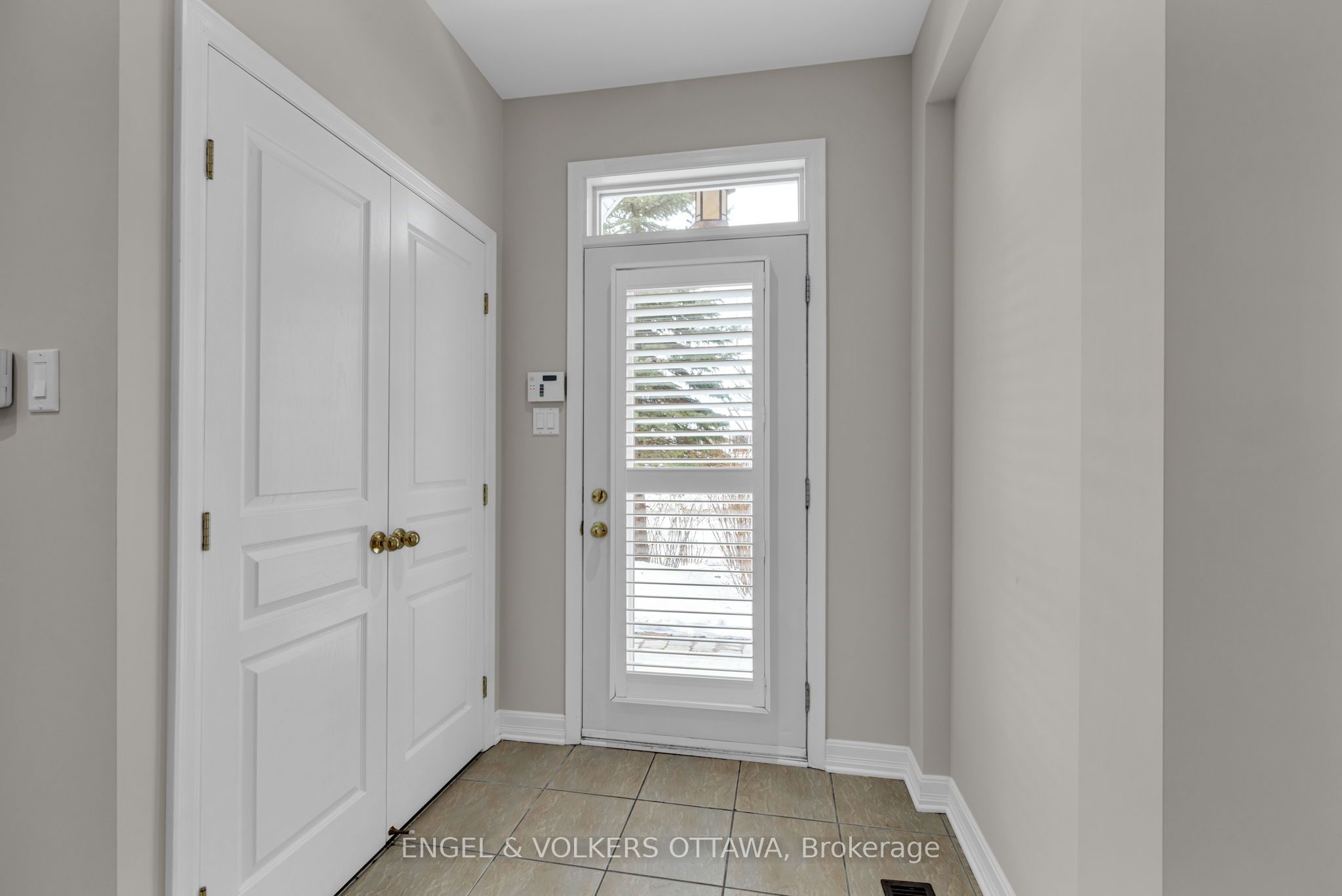 Additional image 4 of 145 Manorhill Private, Ottawa, ON, K1H 2J3