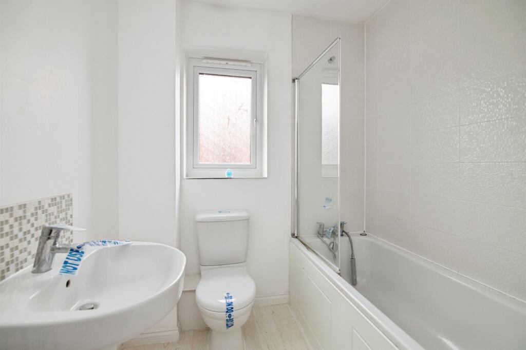 Additional image 27 of Argyll Way, Smethwick