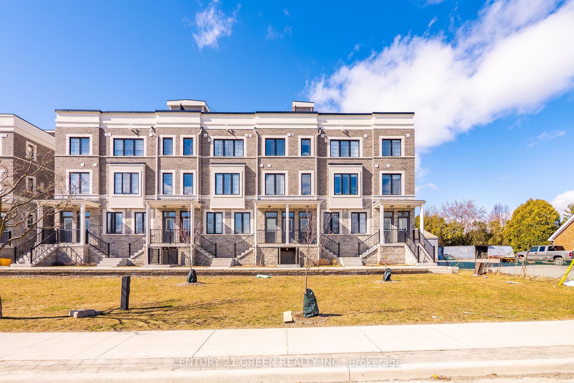 76-383 Dundas Street E, Hamilton, ON, L8B 1X6