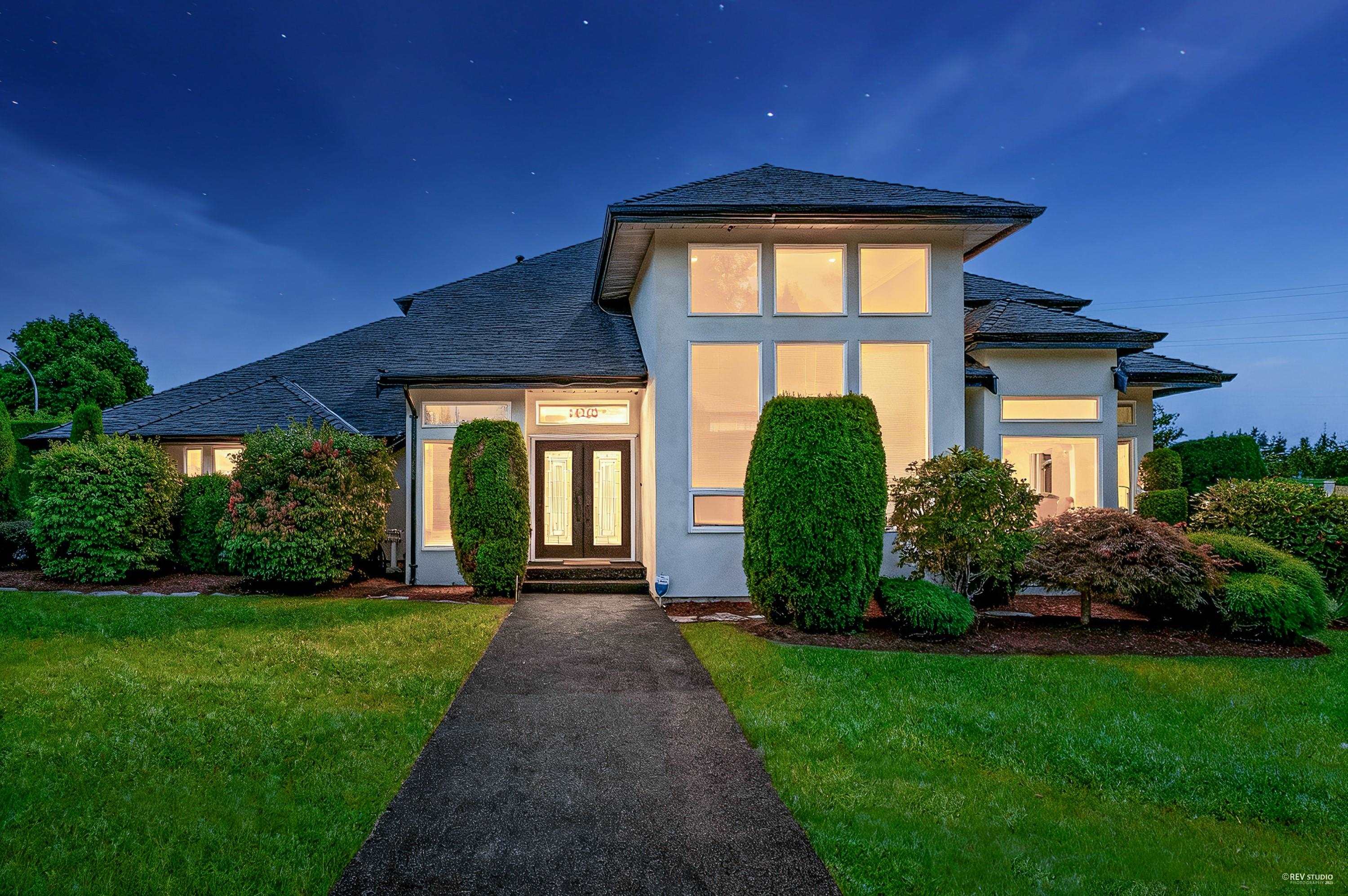 14260 82a Avenue, Surrey, BC, V3W 0V6