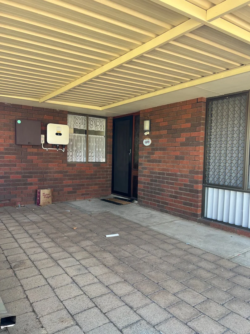 Additional image 11 of 140 Belmont Rd, Kenwick WA 6107