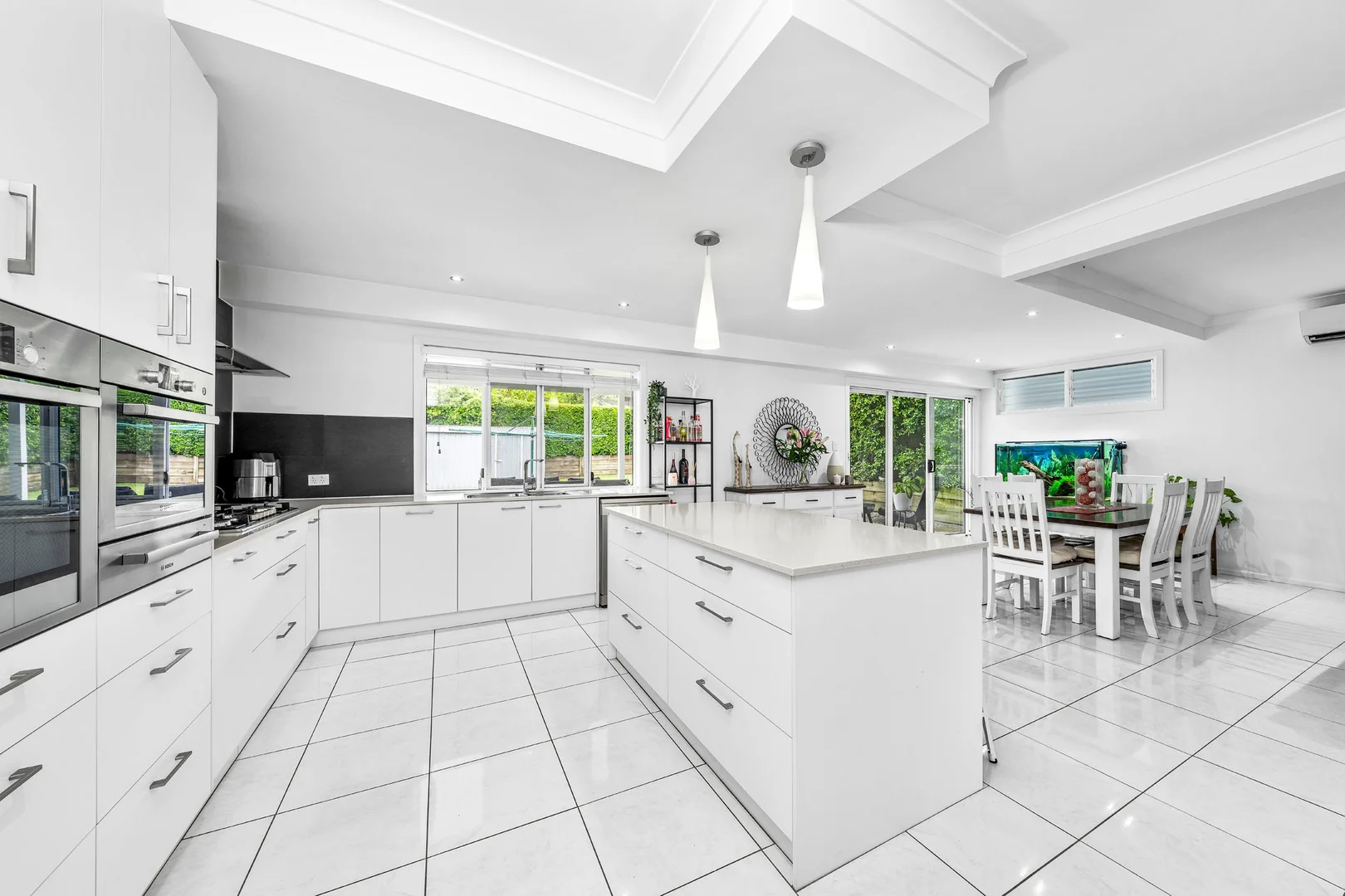 Additional image 3 of 34 Pansy St, Wynnum QLD 4178