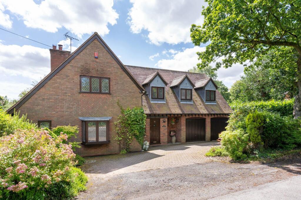 The Avenue, Blackwell, B60