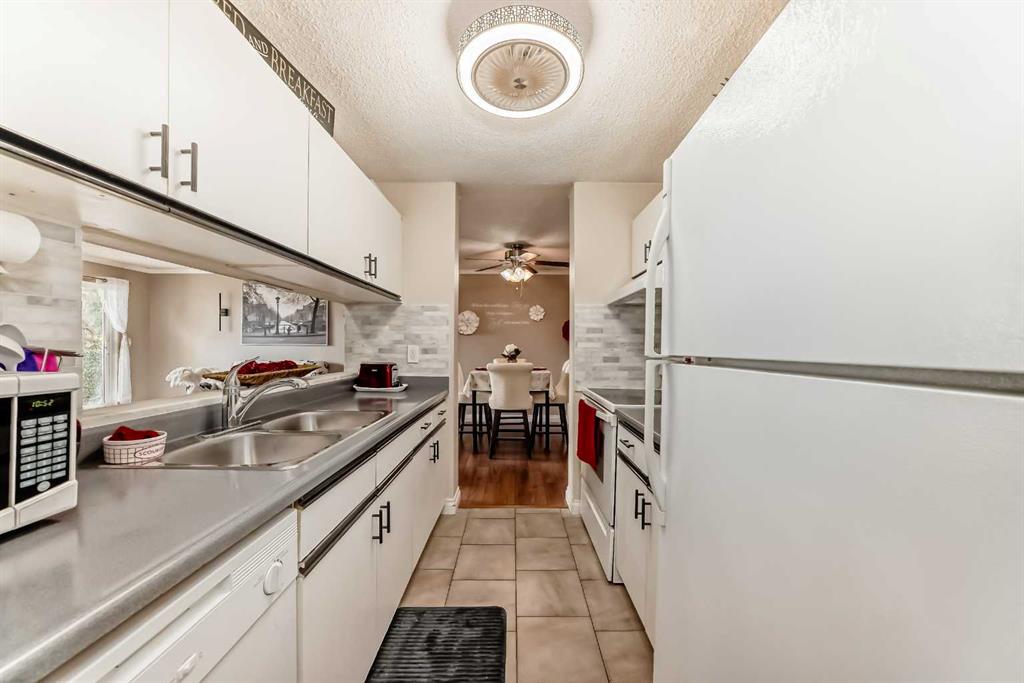 Additional image 4 of 314-20 Dover Point SE, Calgary, AB, T2B 3K3