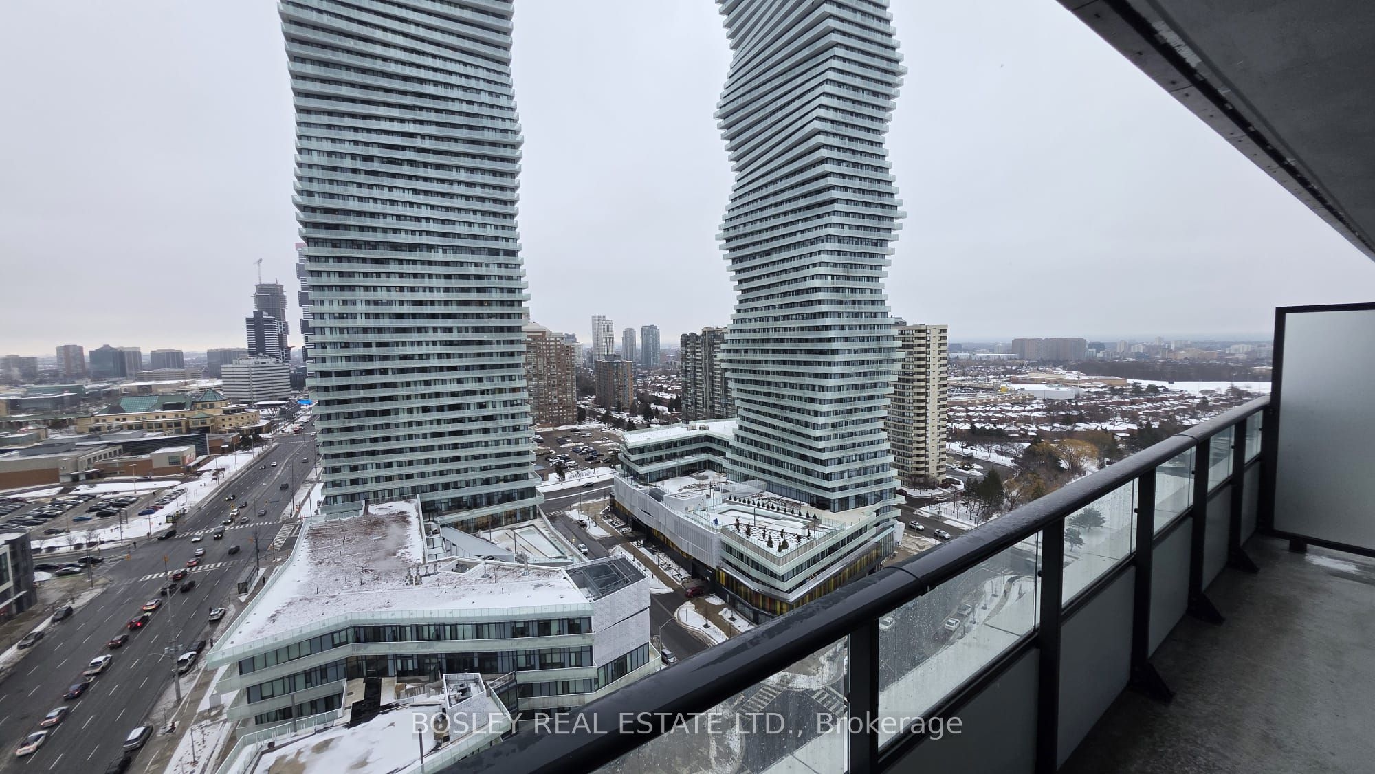Additional image 3 of 1706-448 Burnhamthorpe Road W, Mississauga, ON, L5B 4M6