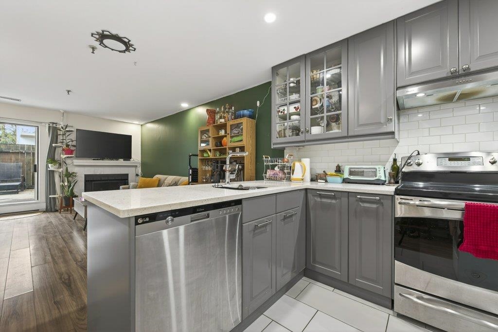 103-2333 Eton Street, Vancouver, BC, V5L 1E2