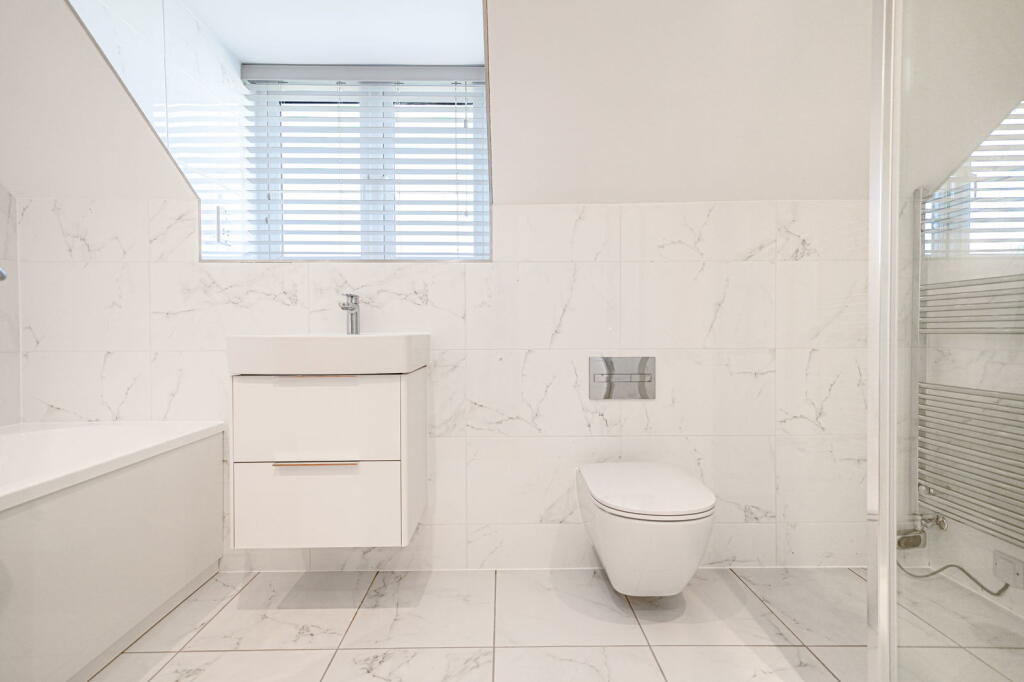 Additional image 11 of The Aspen, Plot 4 Mayfield Farm, Henley-In-Arden