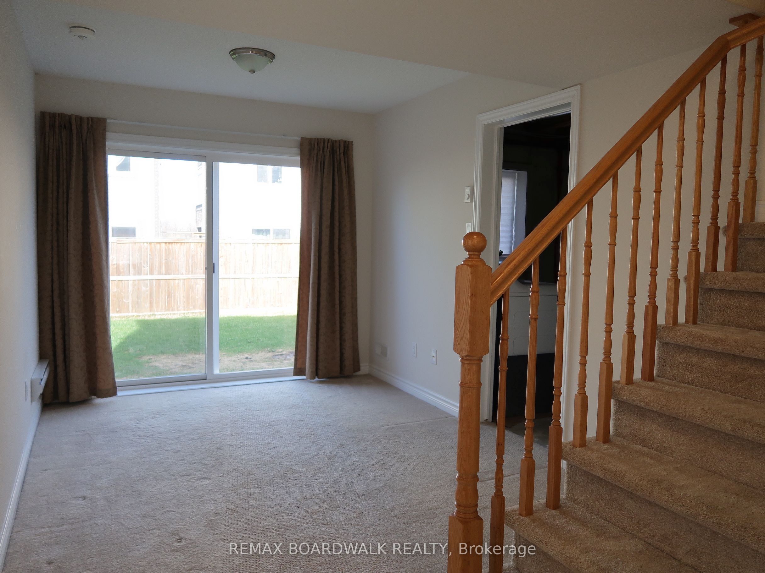 Additional image 4 of 117 Gelderland Private, Ottawa, ON, K2V 0H8