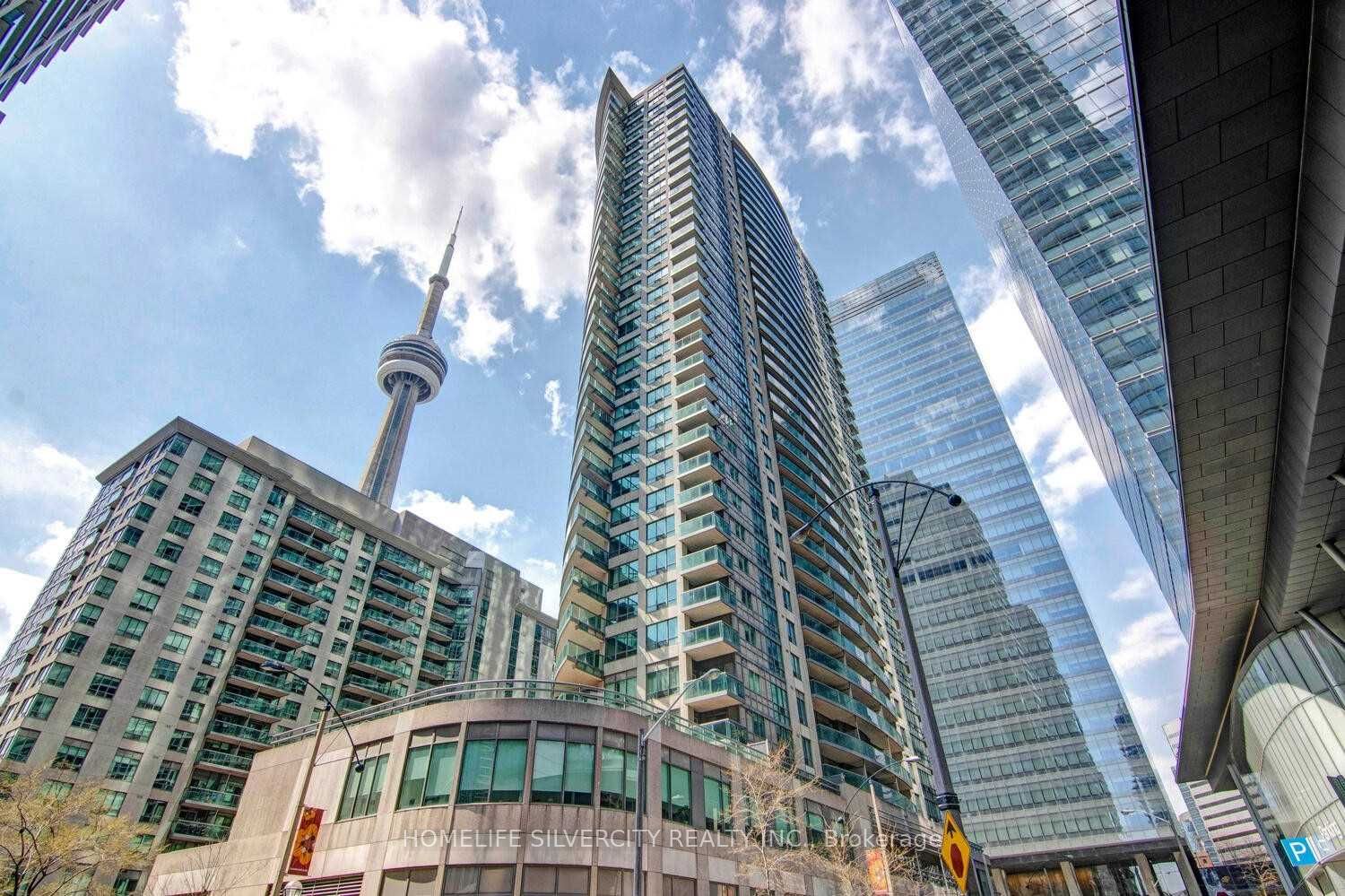 607-30 Grand Trunk Crescent, Toronto, ON, M5J 3A4