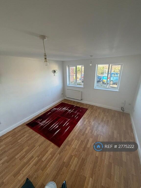 Mill St, Redditch, B97 photo 5