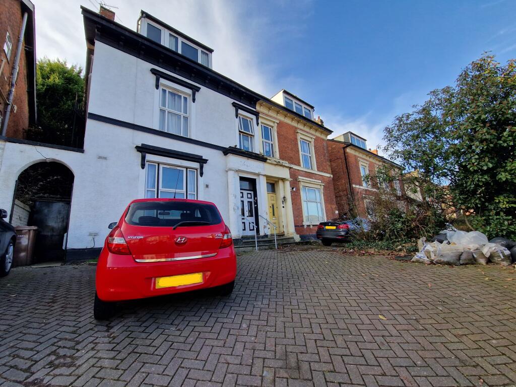 Warwick Road Olton B92 7JJ