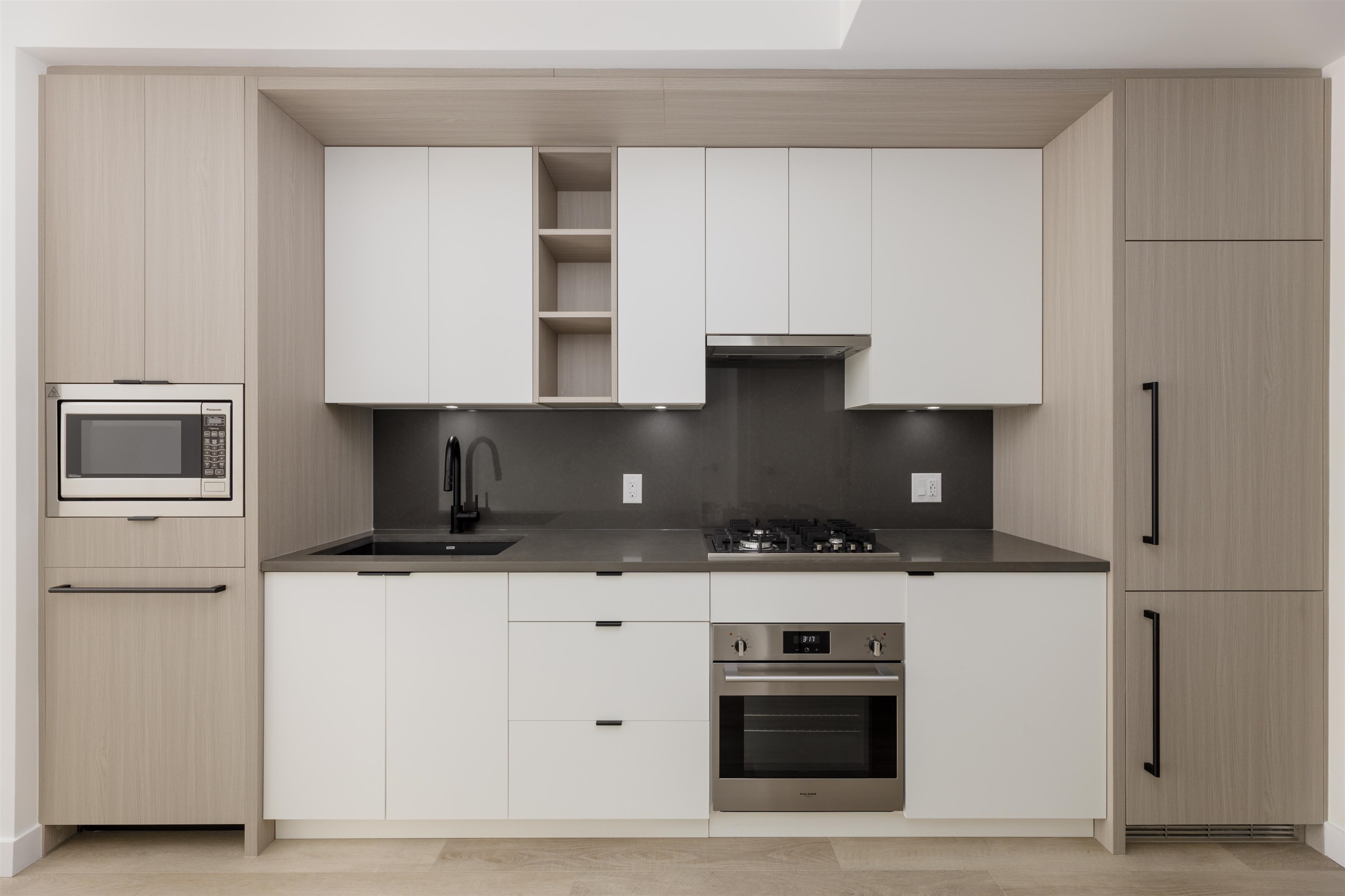 Additional image 6 of 401-2268 Broadway Street E, Vancouver, BC, V5N 0L2