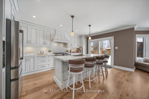 Additional image 8 of 33 Hillpath Crescent, Brampton, ON, L6Z 4T7
