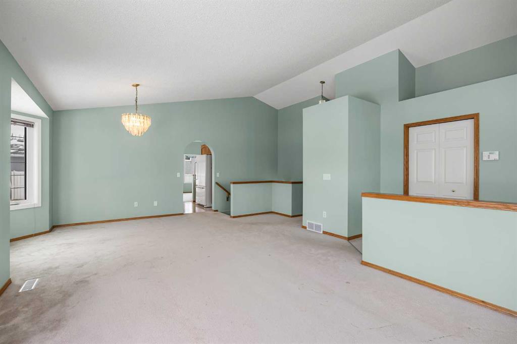 Additional image 5 of 302 Arbour Ridge Park NW, Calgary, AB, T3G 4B1