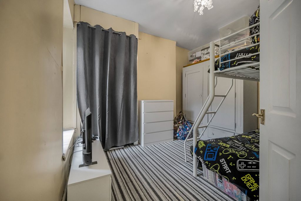 Additional image 15 of 3 bed end terrace house for saleThomas Street, Abertridwr, Caerphilly CF83
