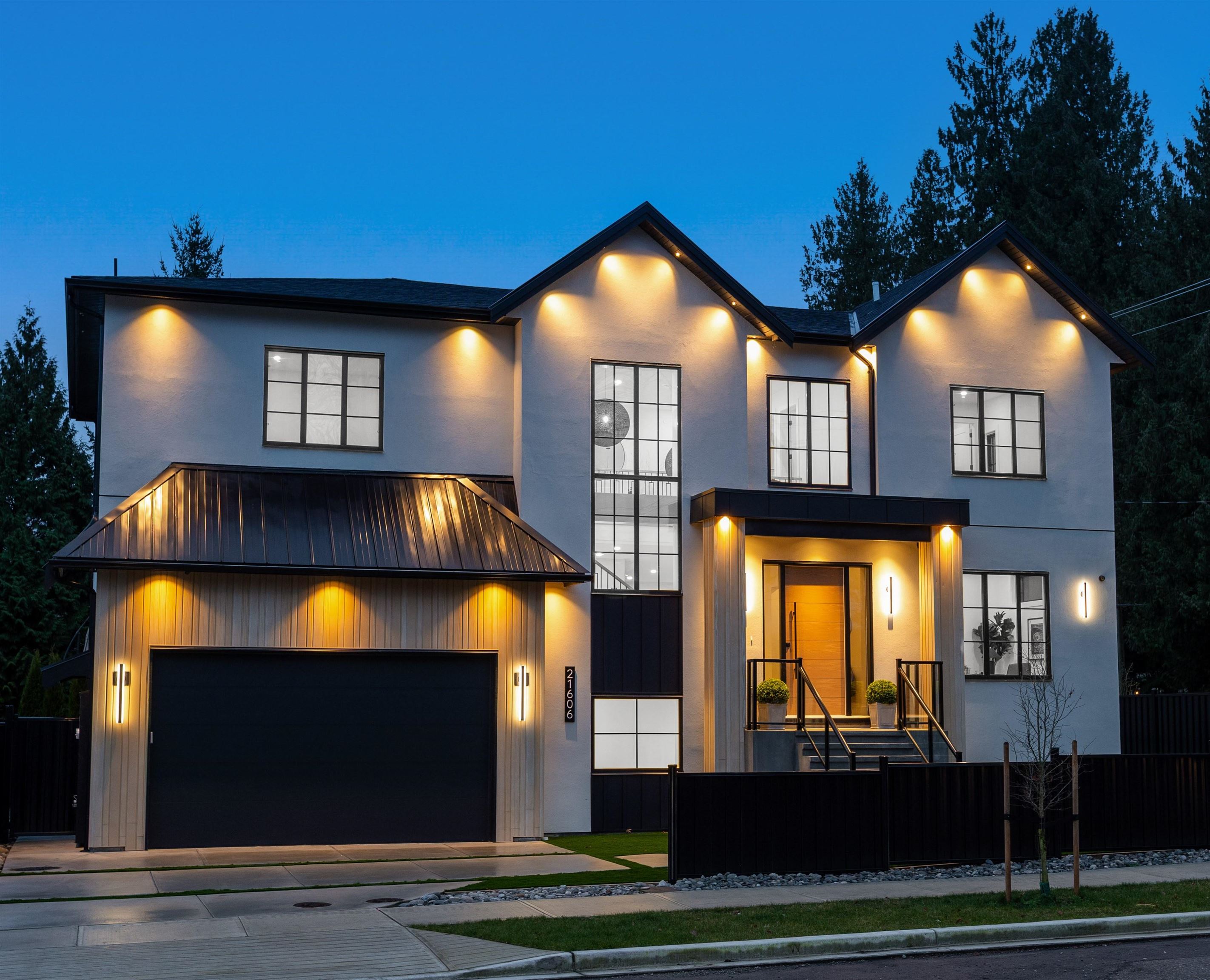 21606 124 Avenue, Maple Ridge, BC, V2X 5K3