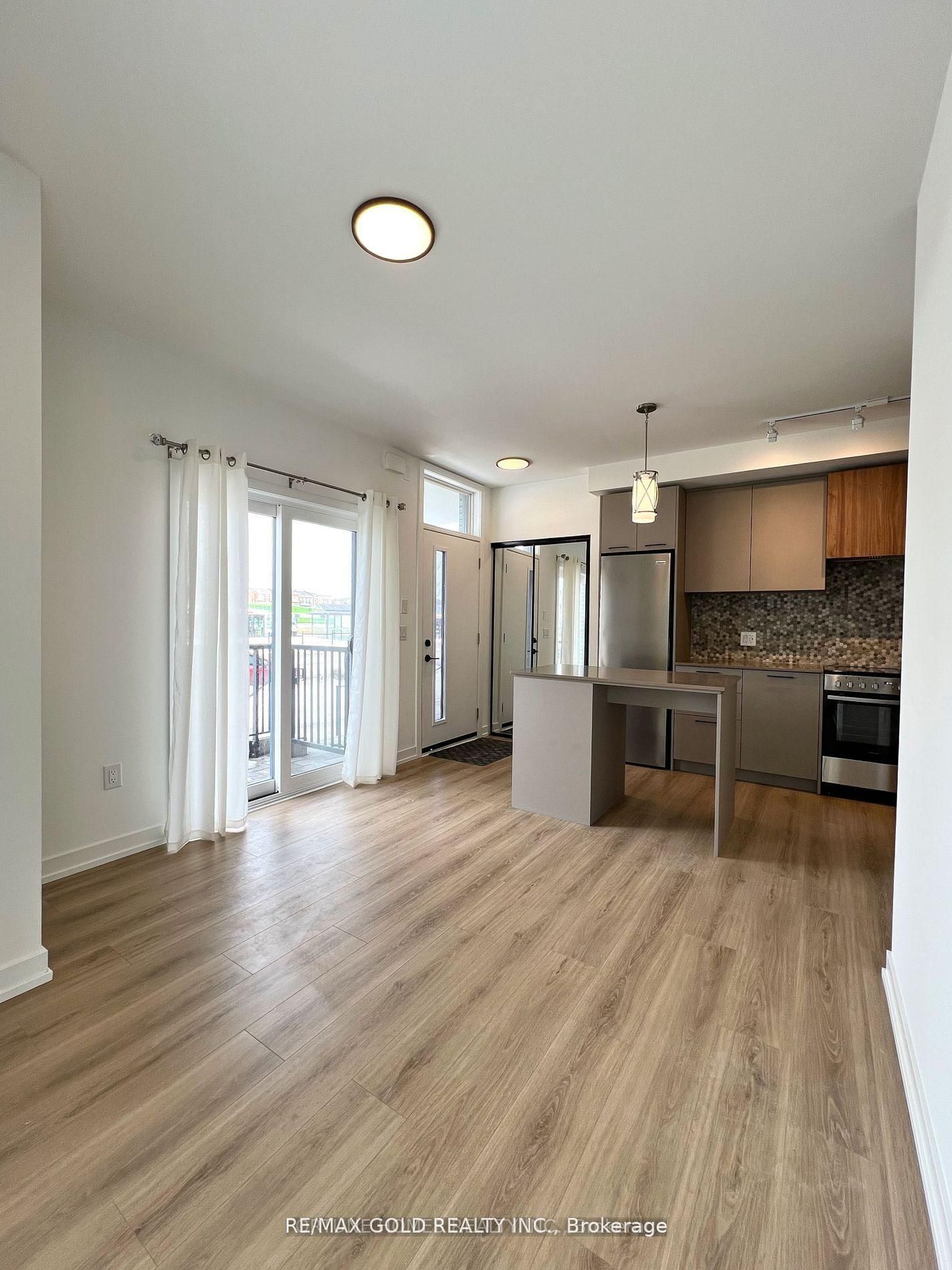 Additional image 3 of 8-30 Lagerfeld Drive, Brampton, ON, L7A 5L5