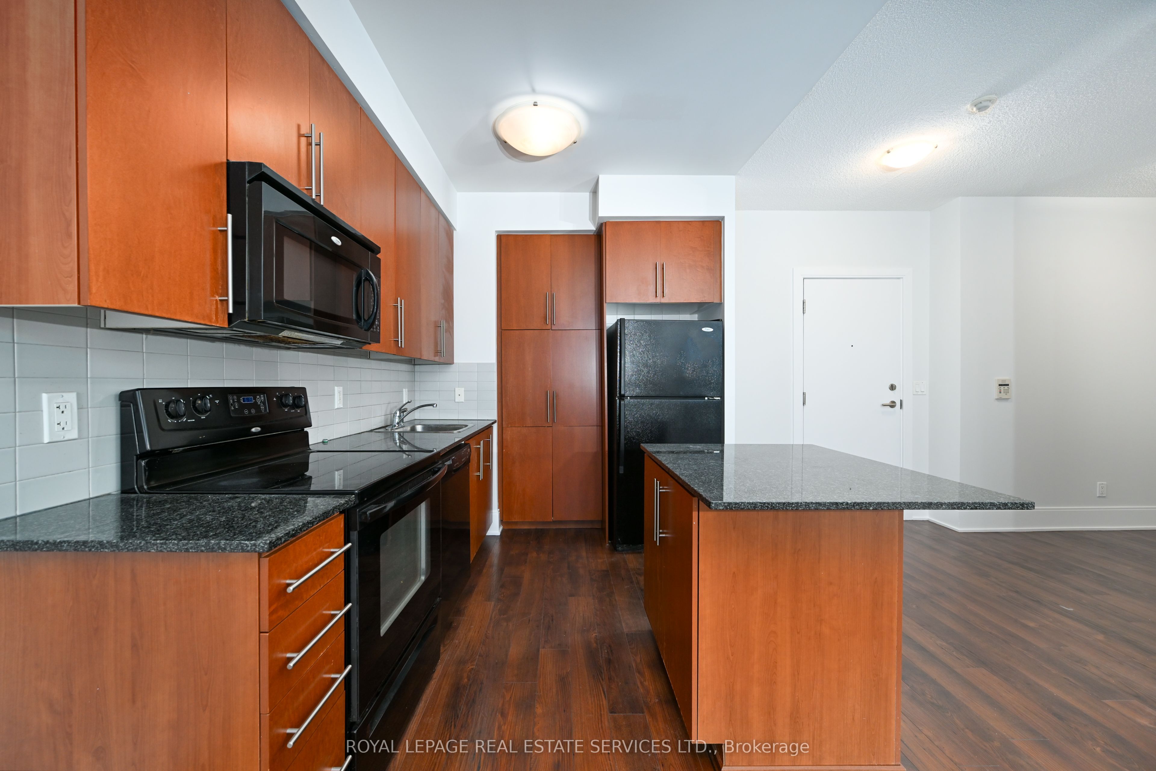 Additional image 5 of 2305-330 Burnhamthorpe Road W, Mississauga, ON, L5B 0E1