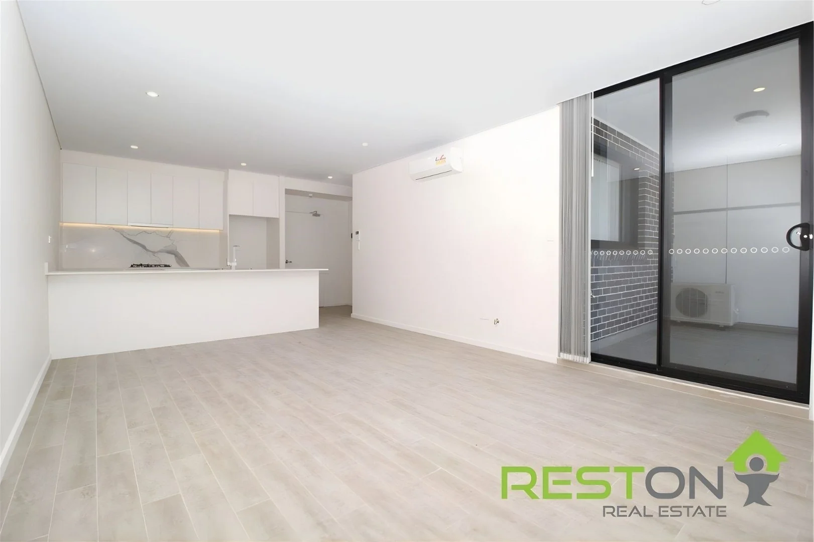 301/3 Balmoral Street, Blacktown NSW 2148