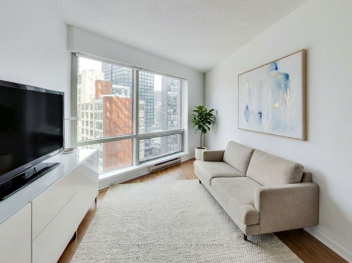 Additional image 4 of 1407-1001 Bay Street, Toronto, ON, M5S 3A6