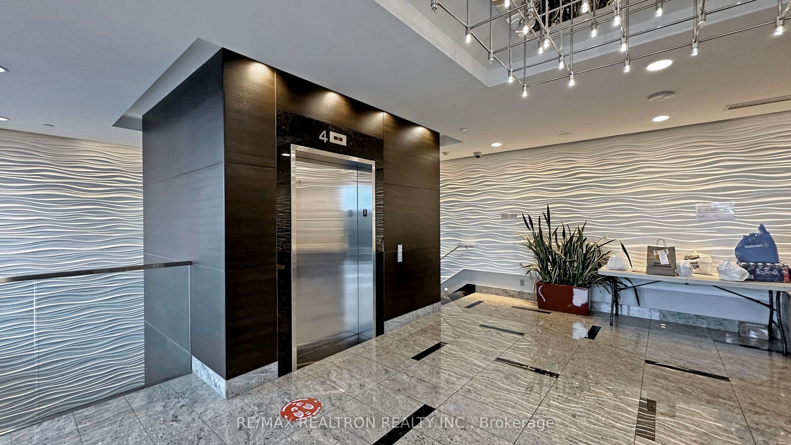 Additional image 5 of 1217-181 Village Green Square, Toronto, ON, M1S 0K6