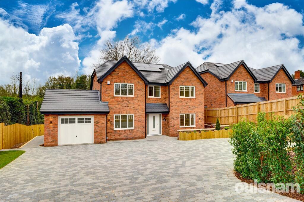 Alcester Road, Finstall, Bromsgrove, Worcestershire, B60