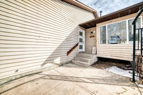Additional image 8 of 319 Whitefield Drive NE, Calgary, AB, T1Y 5S2