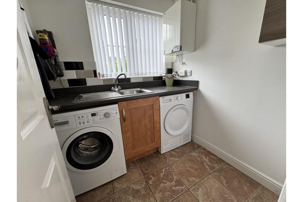 Additional image 5 of Harrington Croft, West Bromwich, B71