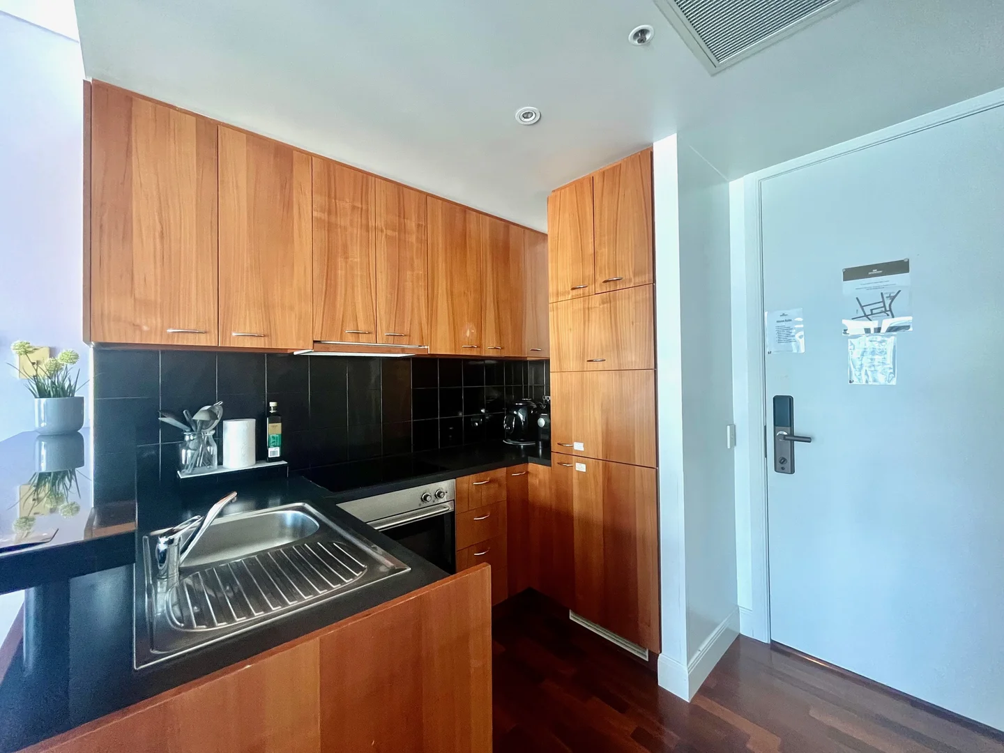 Additional image 3 of P506/348 St Kilda Road, Melbourne VIC 3004