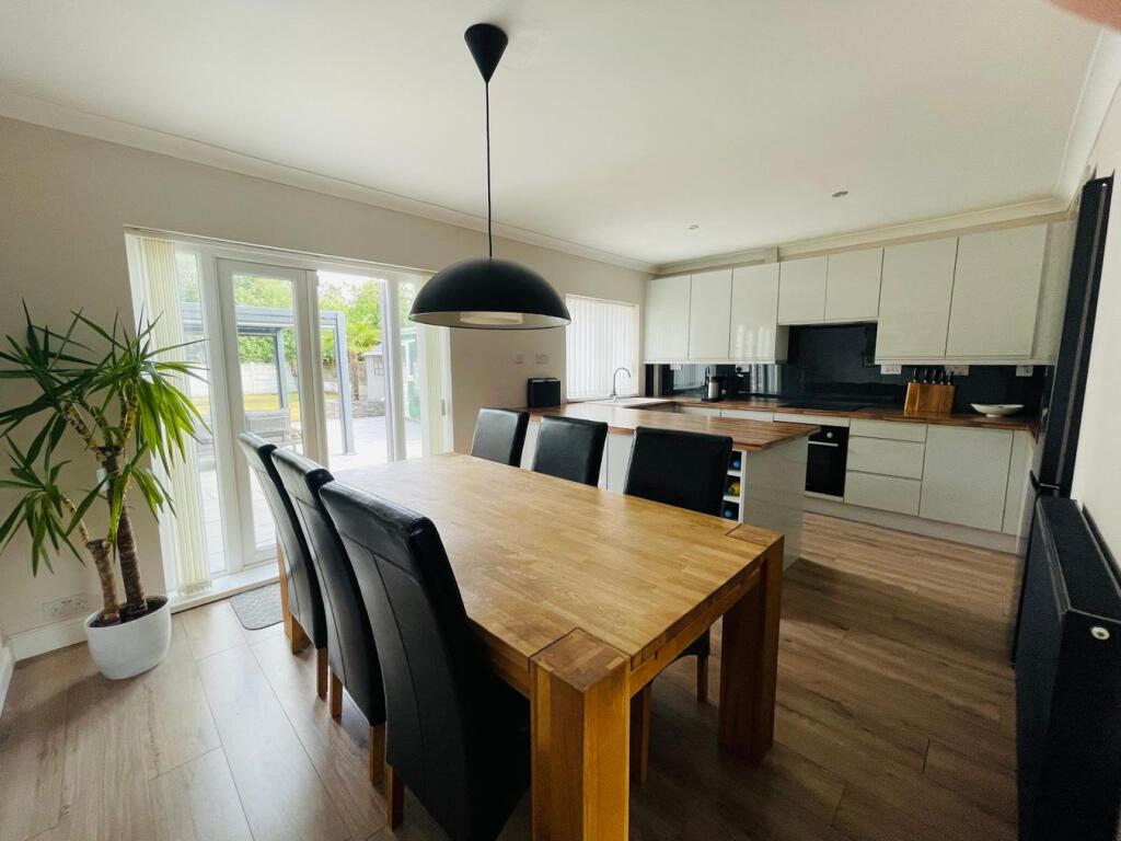 Kelverley Grove, West Bromwich, B71 photo 3