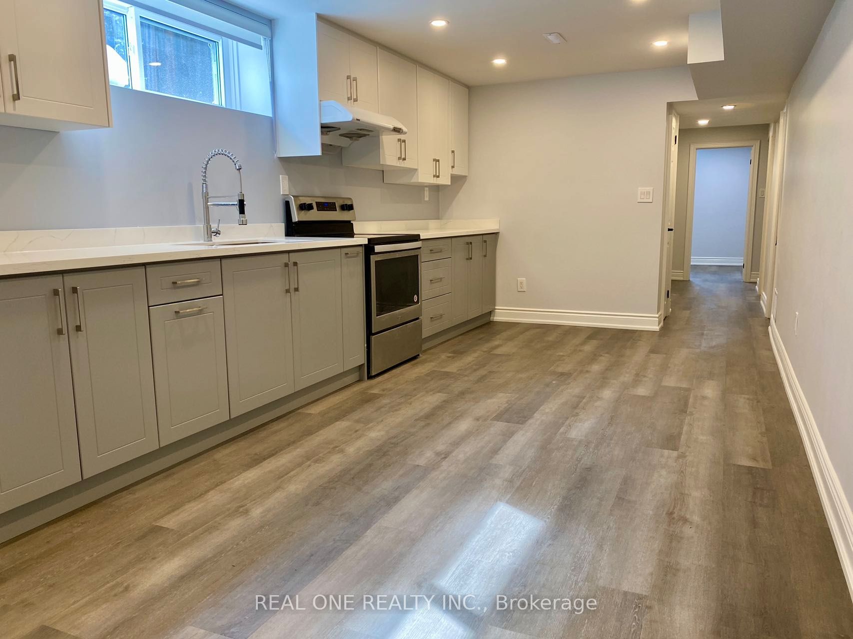 Additional image 3 of 1209 Verhoeven Court, Mississauga, ON, L5C 1N5