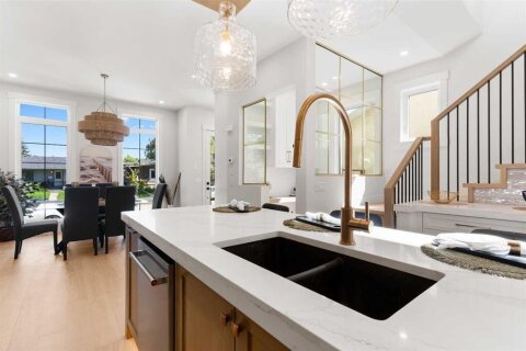 Additional image 8 of 1425 44 Street SW, Calgary, AB, T3C2A7