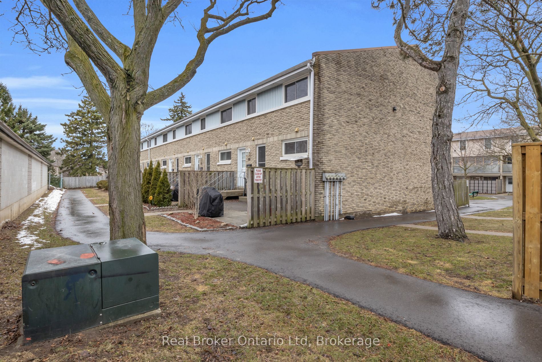 Additional image 3 of 57-35 Breckenridge Drive, Kitchener, ON, N2B 3H5