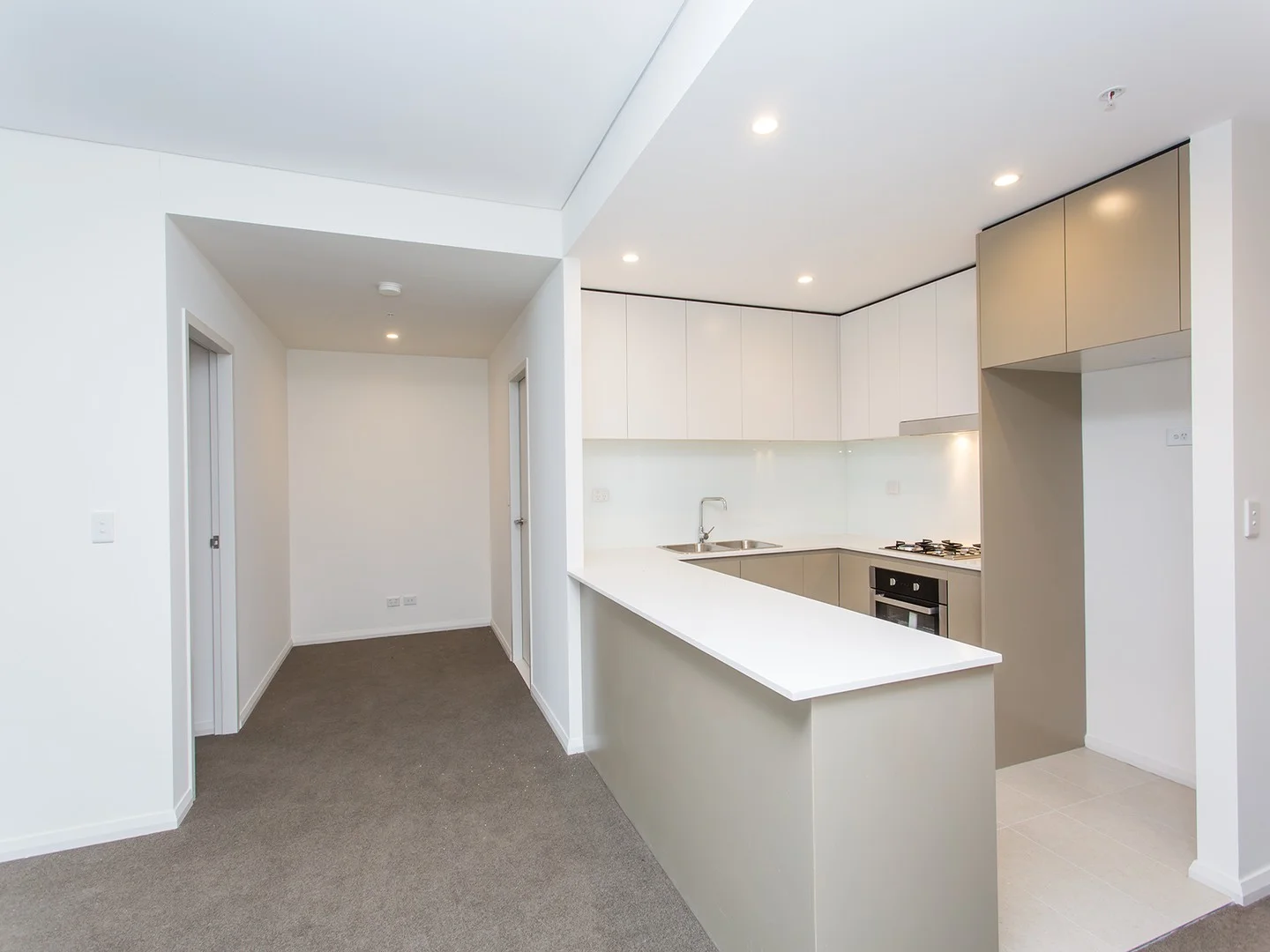 924/2E Charles Street, Canterbury NSW 2193